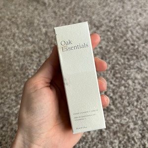 OAK ESSENTIALS DAILY VITAMIN C SERUM
